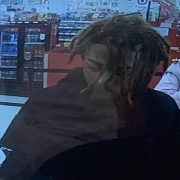 Meet your Posher, Juan - Picture 1 of 1